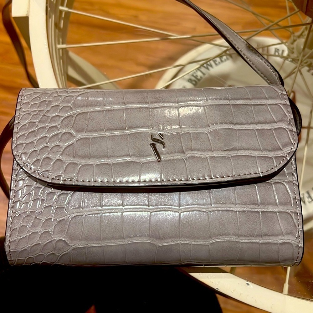 Vera wang grey skin crossbody bag
